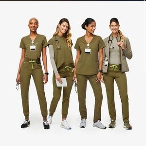 Figs Scrubs Martini Olive